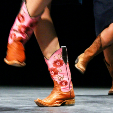 CC Danse Country - Cours de débutant et soirée - Tous les vendredis jusqu'au 27 novembre 2026 dès 19h à la salle du Pavillon général Maurice-Baril au 27, rue des Loisirs à Saint-Albert